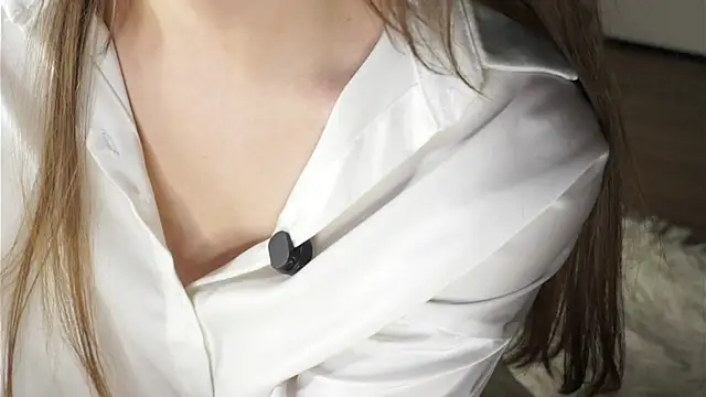 ClarineCasebolt's Live XXX Chat