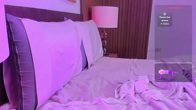 Živý XXX chat eimy_jones_