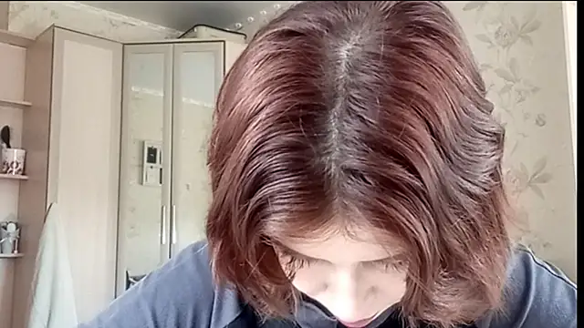 Živý XXX chat LowkeyIndigo