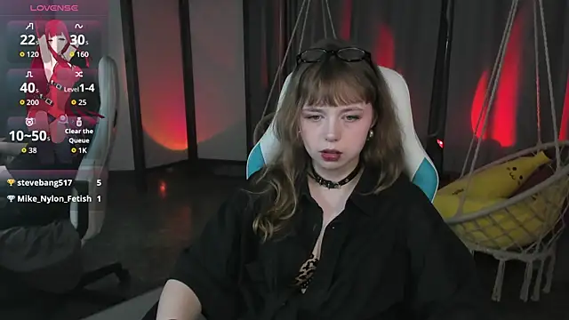 Živý XXX chat LeonaHicks