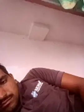 RAJE7055's Webcam Show