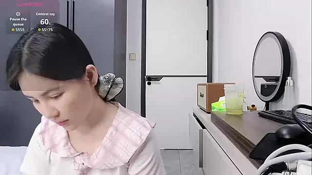 yunsu-68 网络视讯表演