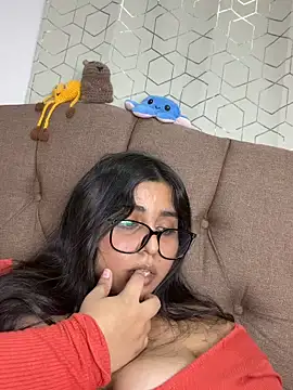 virginbrunette99 Chat XXX live