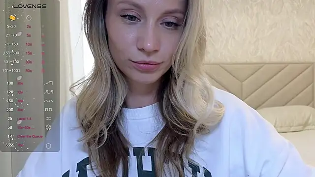 Chat XXX en directo de Alice_Wonders