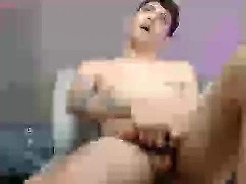 Chat +18 de Matteo12_ ao vivo