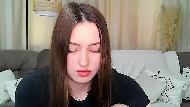 Онлайн чат XXX Christina_Enigma