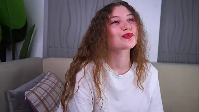 MegganKinson Live XXX Chat