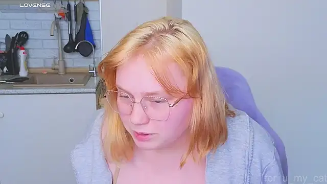 soft_focus live XXX chat