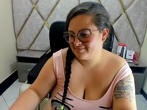 Sarah_Boobs_ Live XXX-Chat