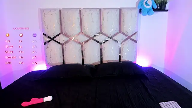 Chat +18 de Amanda_klaire ao vivo