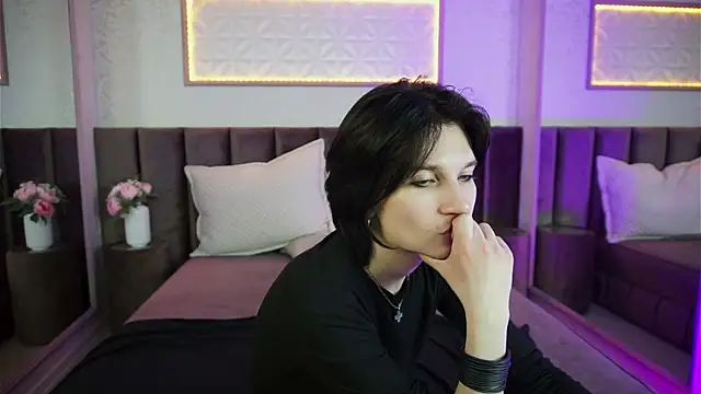 AdonBev Adlı Modelin Web Kamerası Şovu