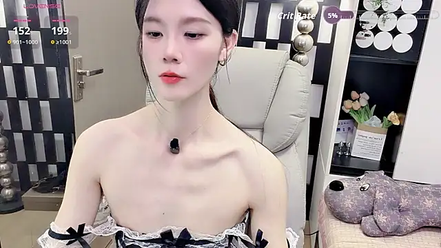 Yueyue-MM 网络视讯表演