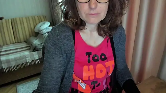 lauraoven – Naživo XXX chat