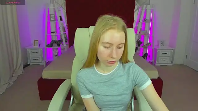 Alina_Blonde Webcamshow