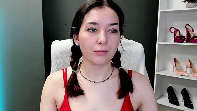 Chatroom XXX en direct de Meagn_Extasy