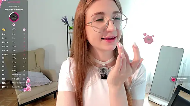 EditaBand's Live XXX Chat