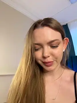 XXX chat uživo modela SinCityDoll