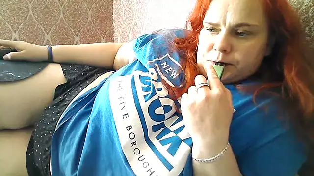Chatroom XXX en direct de DollyGersonn