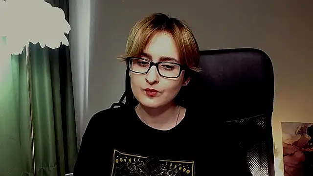 LixeLuna Live XXX-chat
