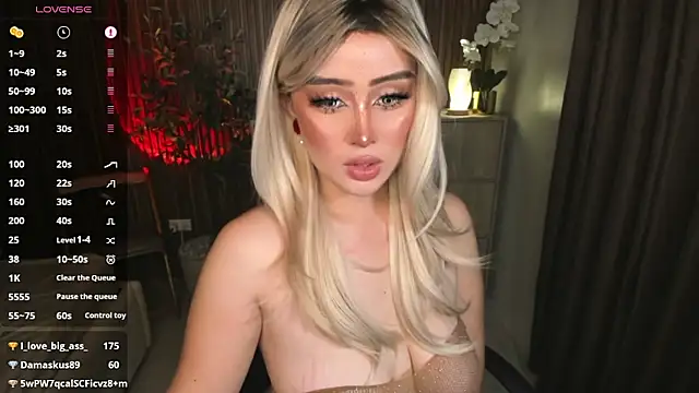 Miss_solenheu Webcam-Show