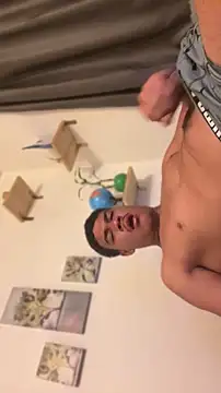 Chat +18 de Ugh_Manux ao vivo