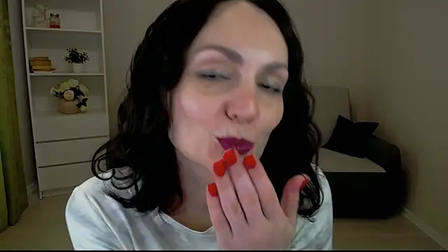 Онлайн чат XXX Lily_sane1