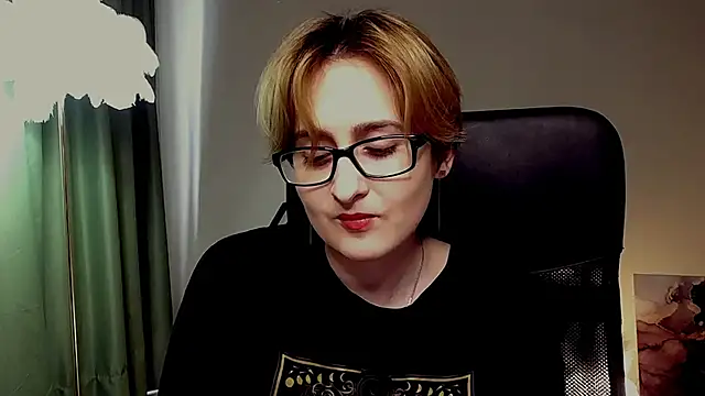 Živý XXX chat LixeLuna