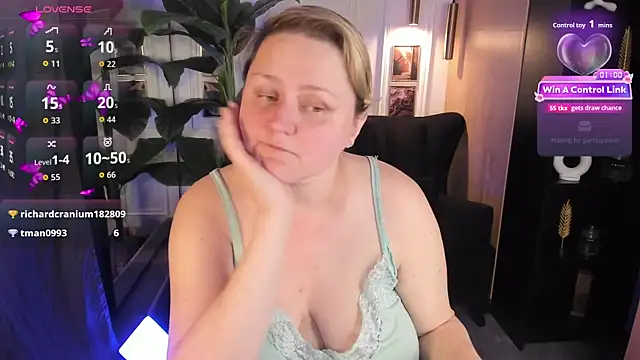 ScarlettSoft – Live XXX-chat