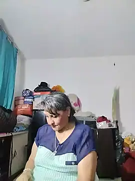 Chat XXX en directo de merlyna_goldens