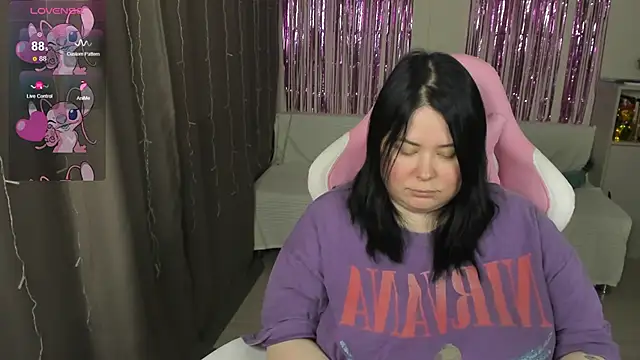 Akemi_BBW's Live XXX Chat