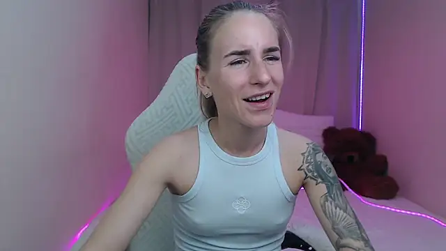Webkamerová show DeboraHorny