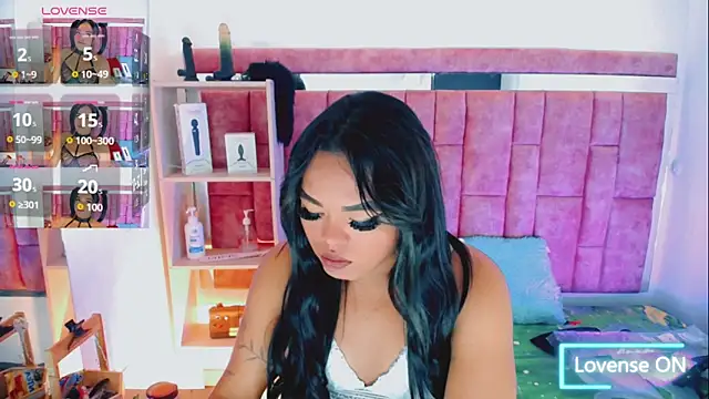 KayleighDreams_ 网络视讯表演