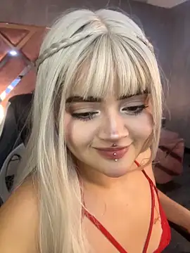 XXX chat uživo modela lya_nekko_