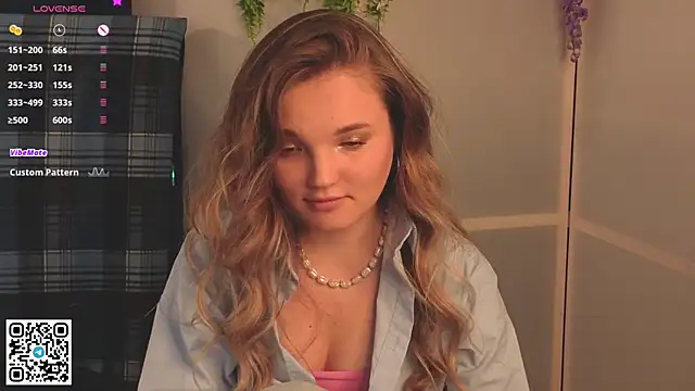 XXX chat uživo modela JulieLupo