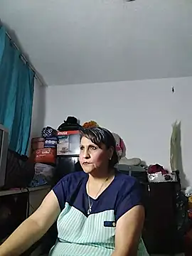 Chat XXX en directo de merlyna_goldens