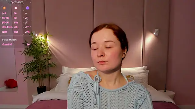 NancyJonson Adlı Modelin Canlı XXX Sohbeti