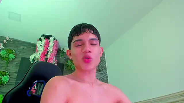 Sebax_Young – Naživo XXX chat