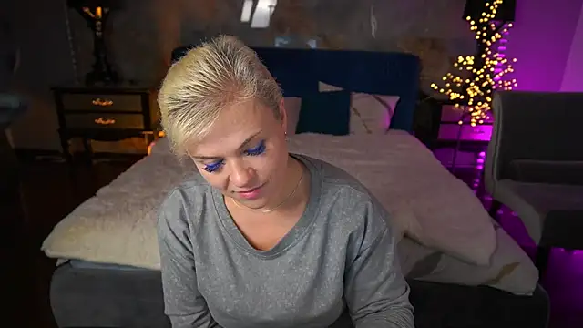 CrystalVibe Webcam-Show