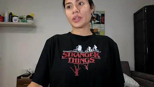 Chat +18 de Alondra_fetish ao vivo