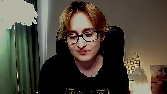 LixeLuna Live XXX-chat