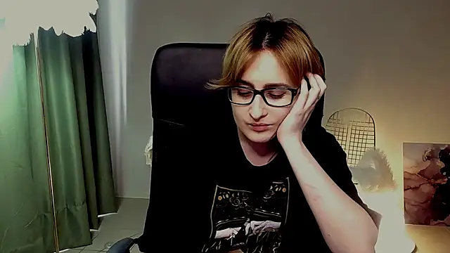 LixeLuna's Live XXX Chat