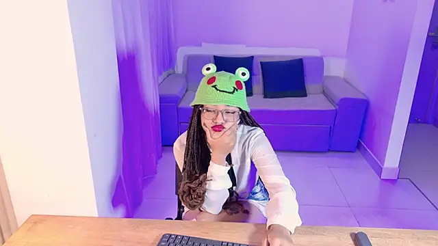 AntonellaBons' Live XXX Chat