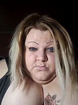 ducicsajsziii – webcam-show