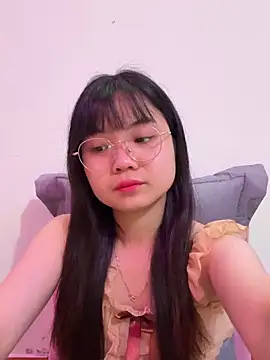 ___KARA___ 即時 XXX 聊天
