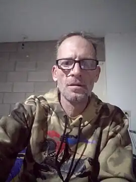 CulturedBus909 Webcam Show