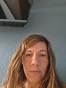 Chat +18 de Lina_lou4 ao vivo