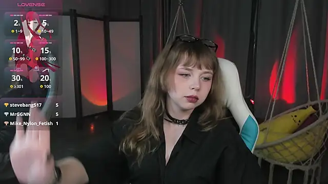 Živý XXX chat LeonaHicks