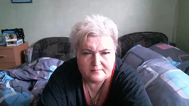 Lana555: онлайн-секс-чат