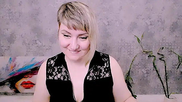 Chat +18 de Djullia ao vivo