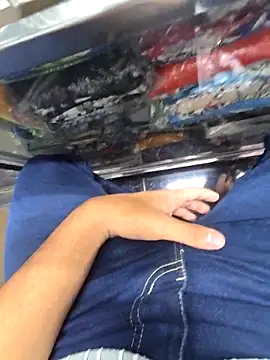 Chat +18 de sexydickmonster ao vivo
